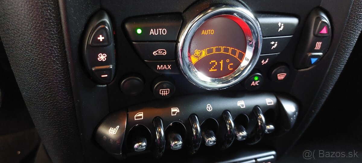 Mini Countryman Cooper 1.6 D 4x4 - 13