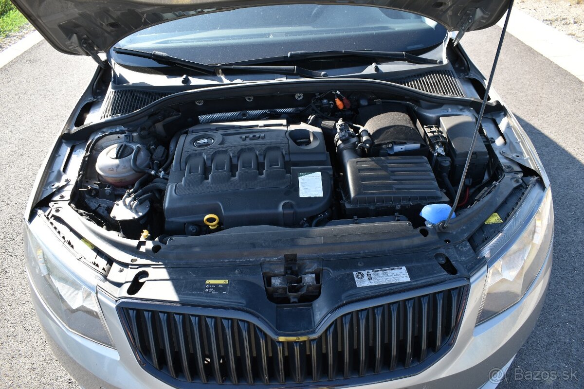 Škoda Octavia 3 Combi 1.6 TDI Elegance - 13