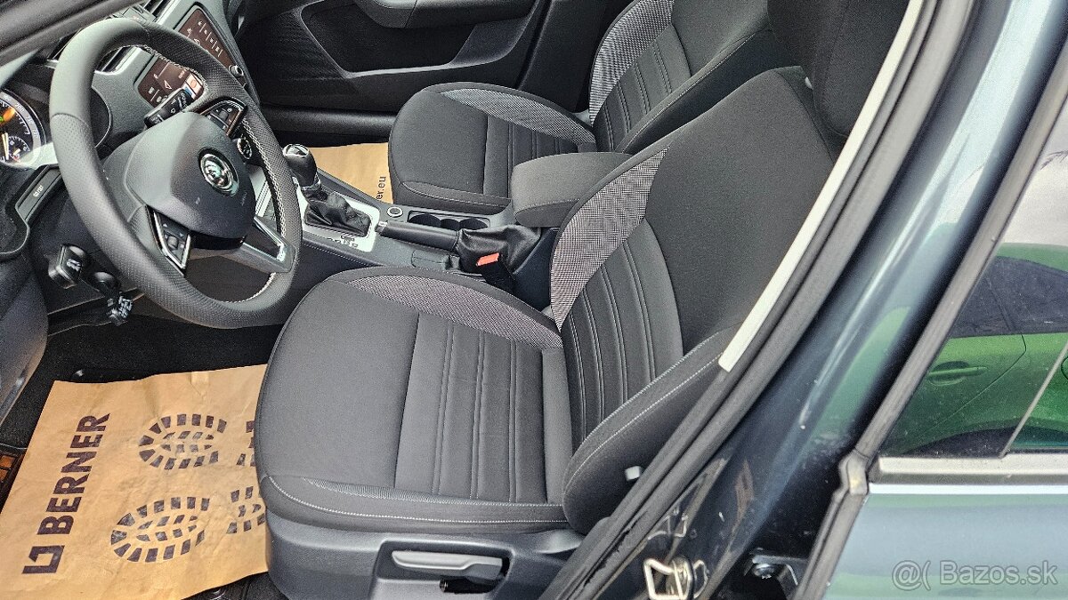 Škoda Octavia Combi 1.6 TDI 115k Team DSG - 13