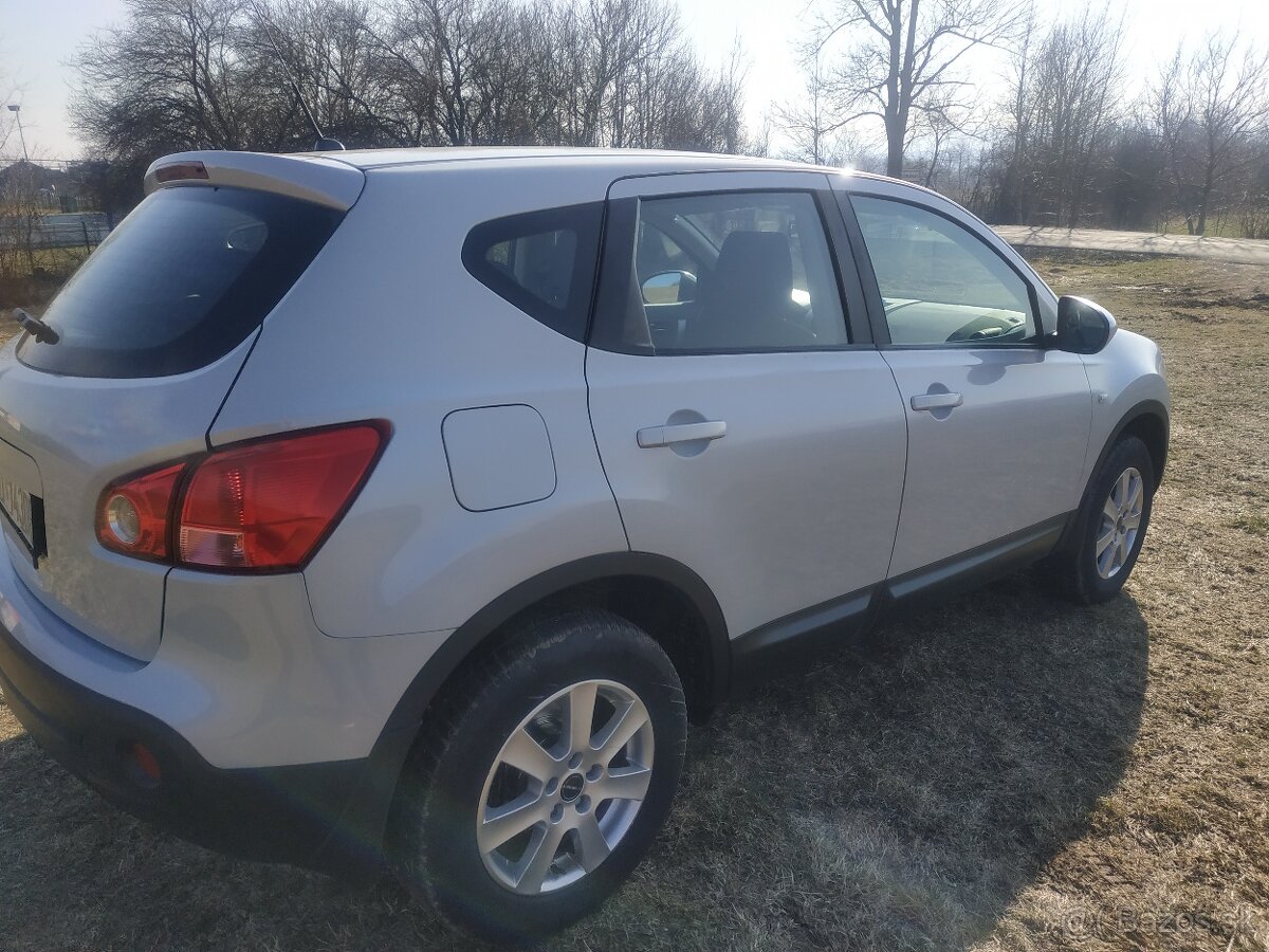 Nissan Qashqai - 13