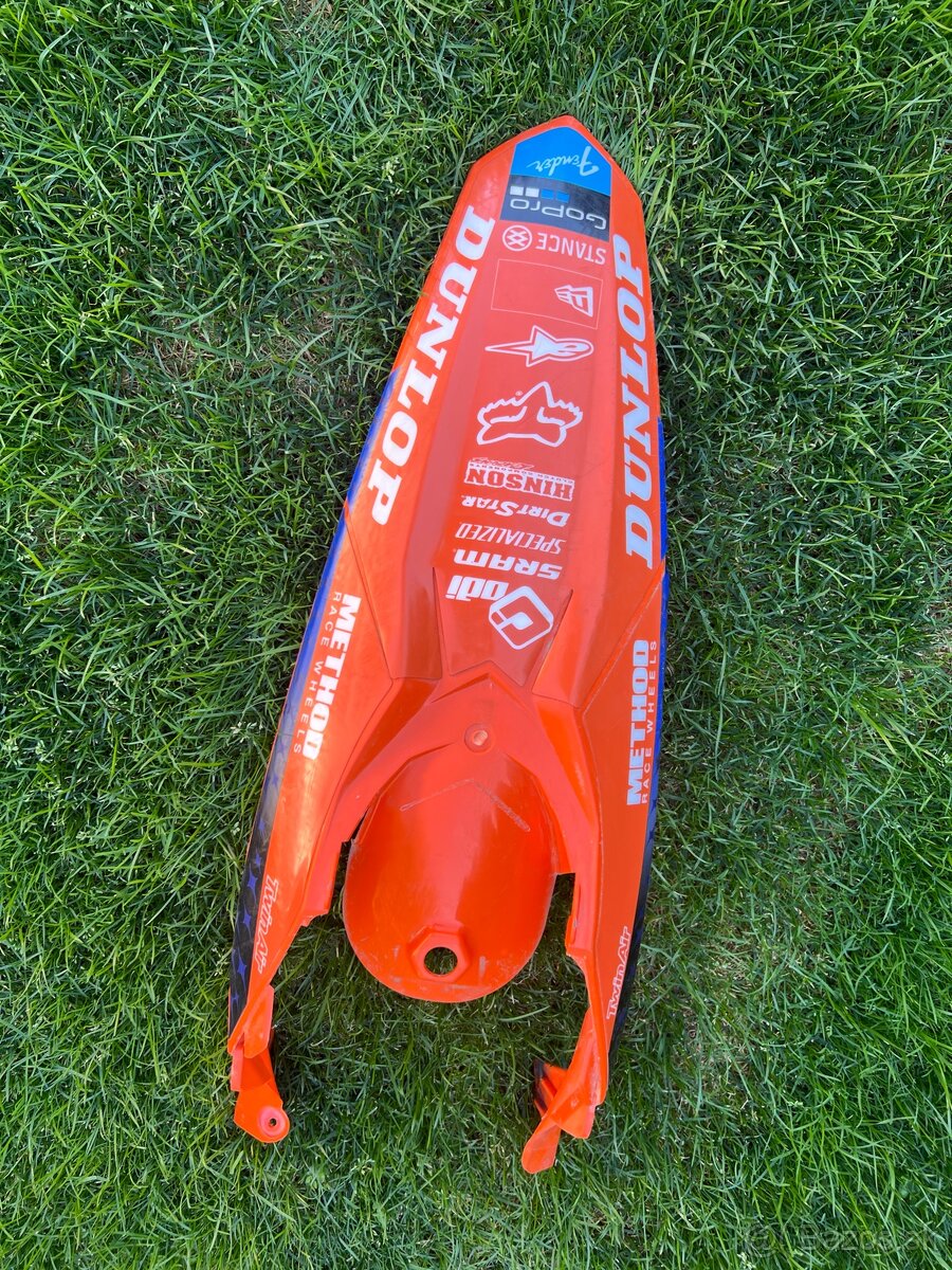 plasty na KTM - 13