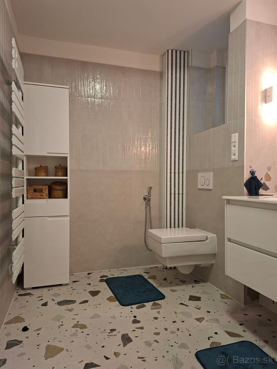 Nitra / Centrum 90m / 3 izby Nitra city center - 13