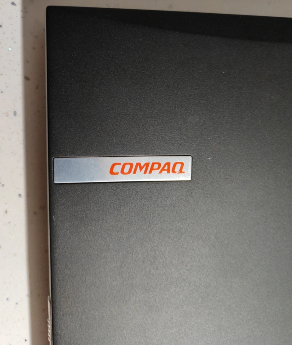 Compaq Evo - 13