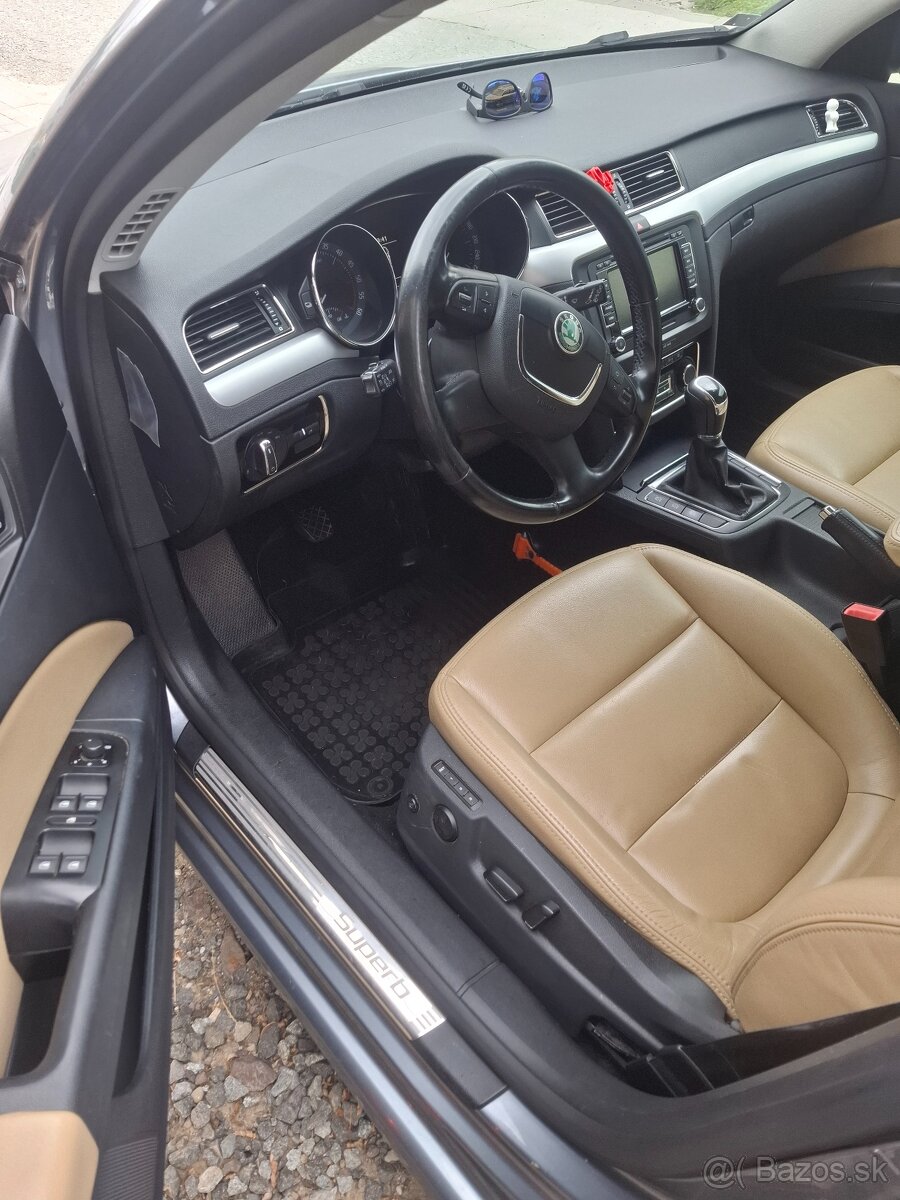 Škoda superb 1.6 TDI - 13