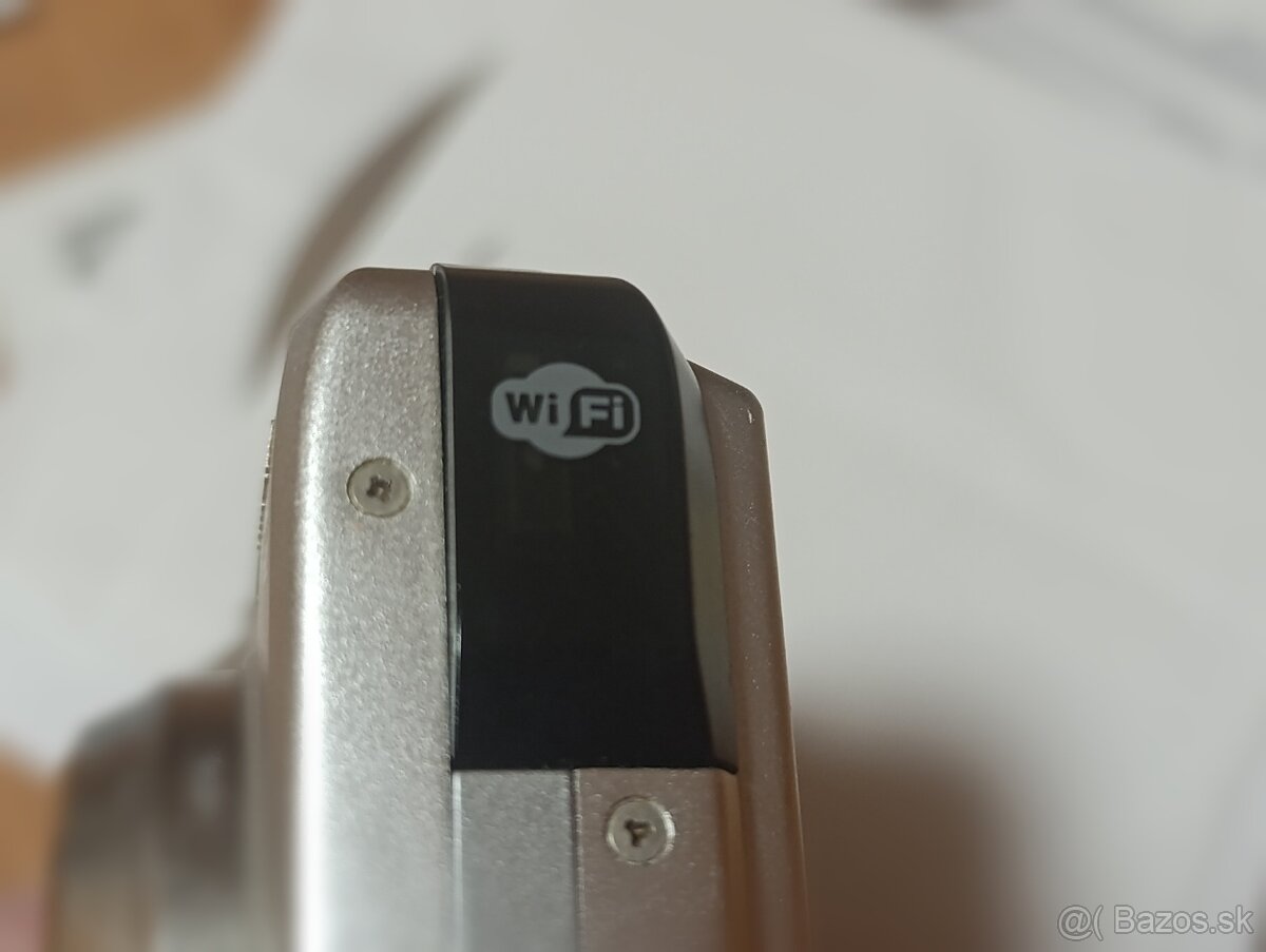 Nikon Coolpix P2 - 13