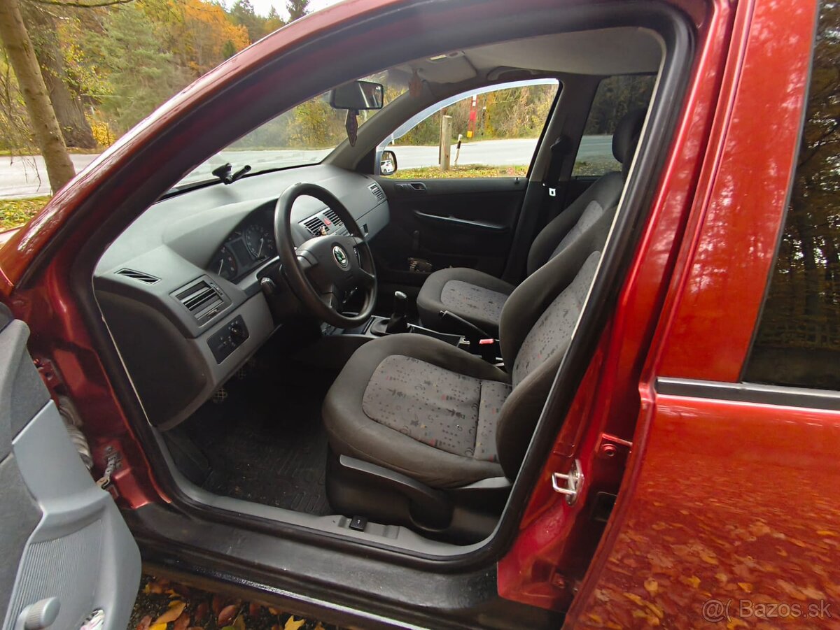 Škoda Fabia combi 1.2 htp 47kW r.v. 04/2004 - 13