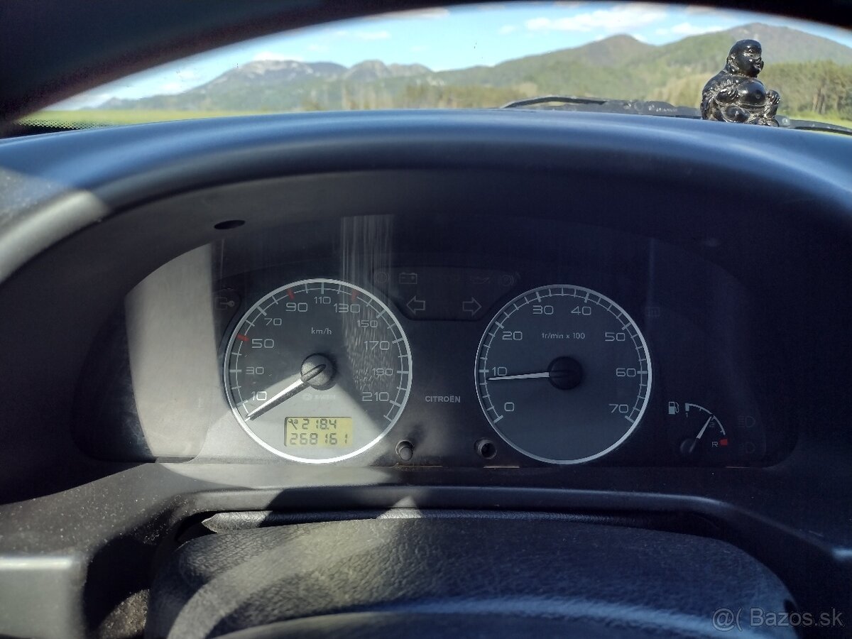 PREDAM PEKNY YOUNGTIMER CITROEN XSARA BREAK 2.0 HDI 80 KW - 13