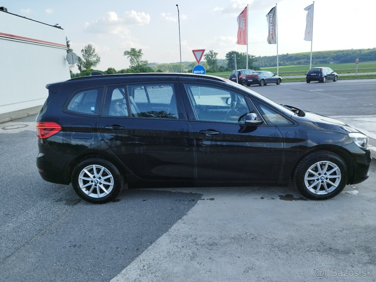 BMW rad 2 Gran Tourer Combi 100kw Automat - 13