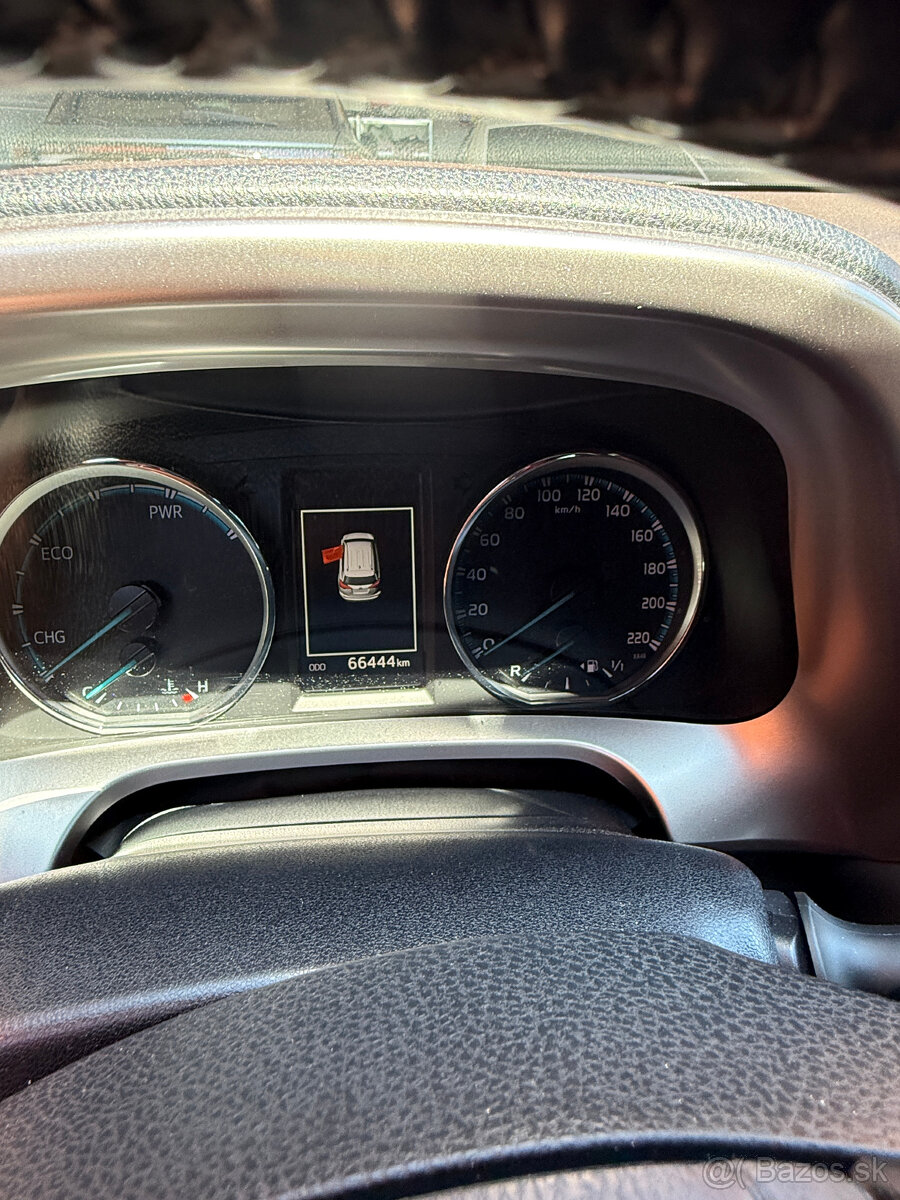 Toyota RAV4 2018 Selection 4x4 Hybrid - 13