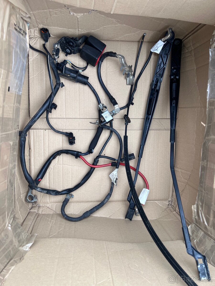 VW Passat B8 1.4 TSI 92kw Rozpredam na nahradne diely - 13