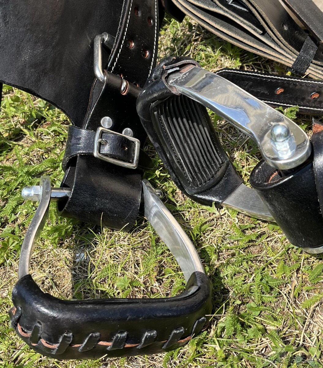 Westernový sedlový komplet 23) černé Floral hnědý krokodýl - 13