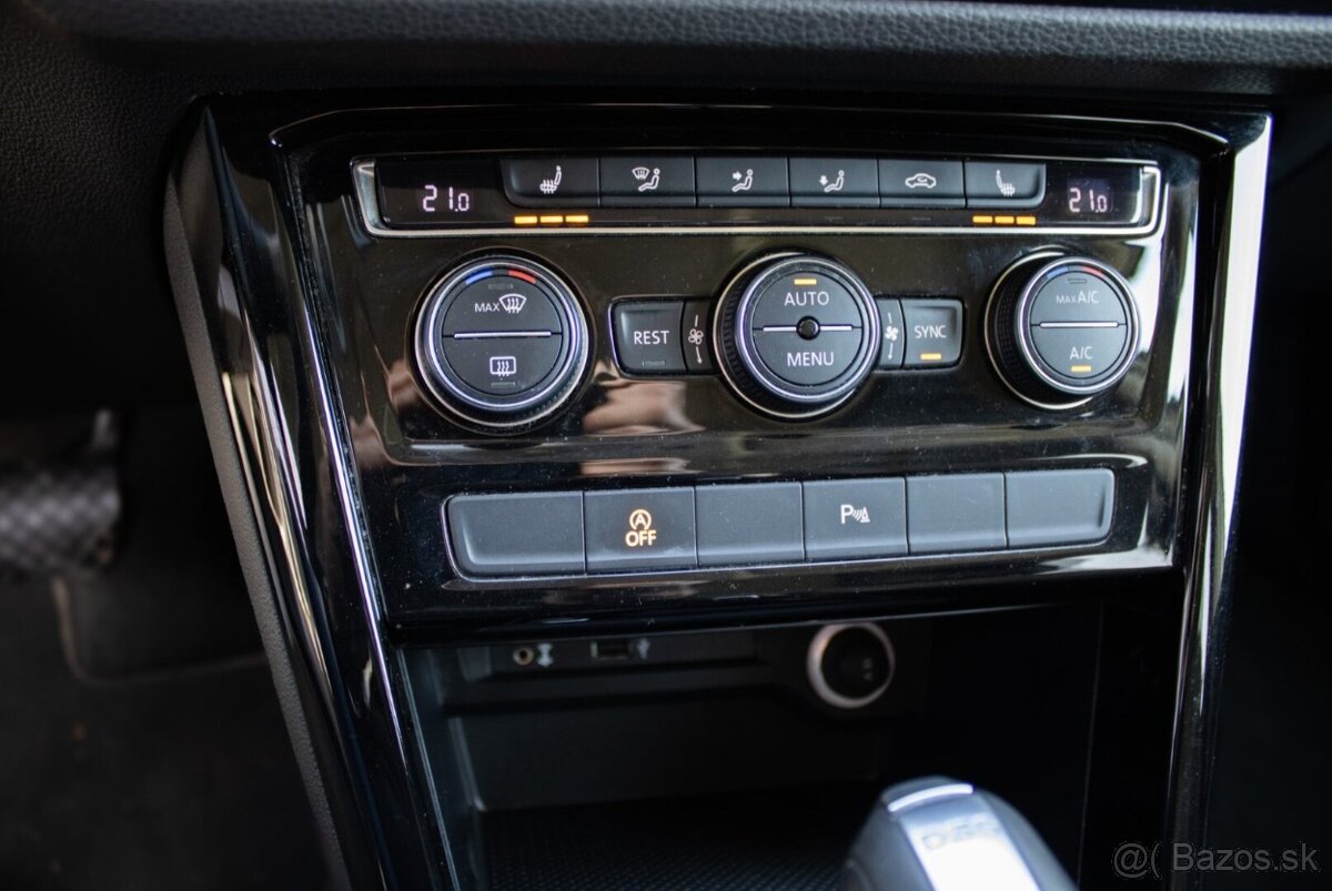 VW Touran Hi-line 100% stav - 13