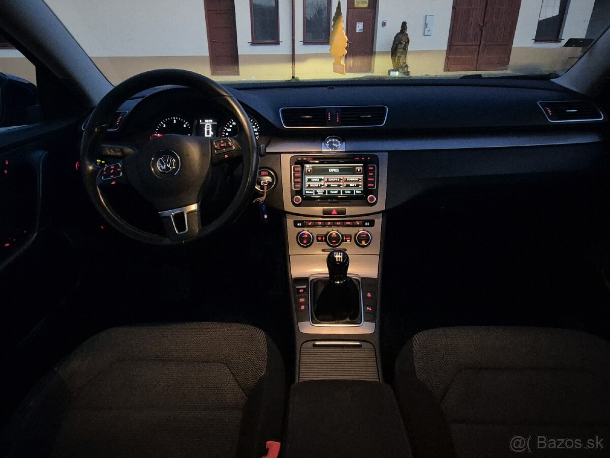 VW Passat Variant b7 2,0 TDI Bluemotion + možný odpočet dph - 13