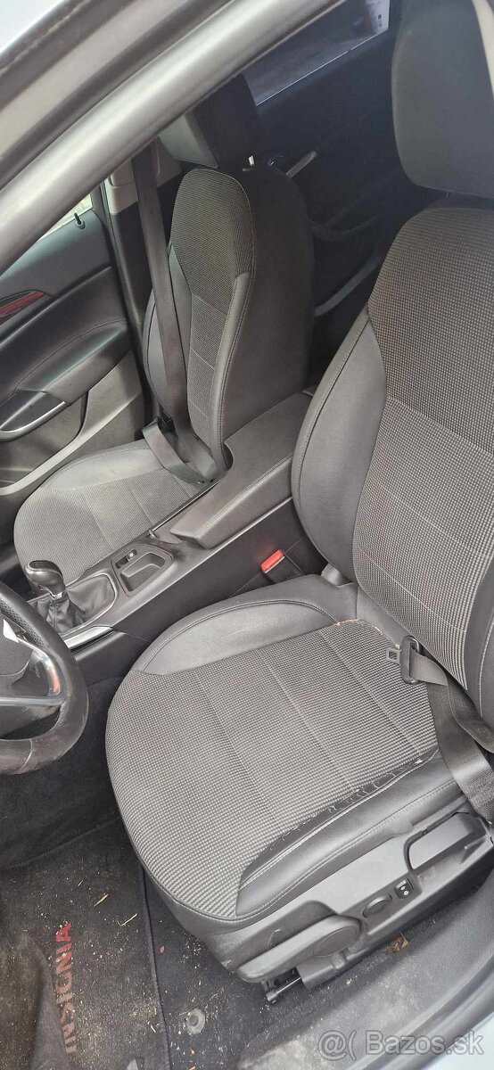 Opel Insignia 2,0CDTI 96kw kód motora: A20DT - 13