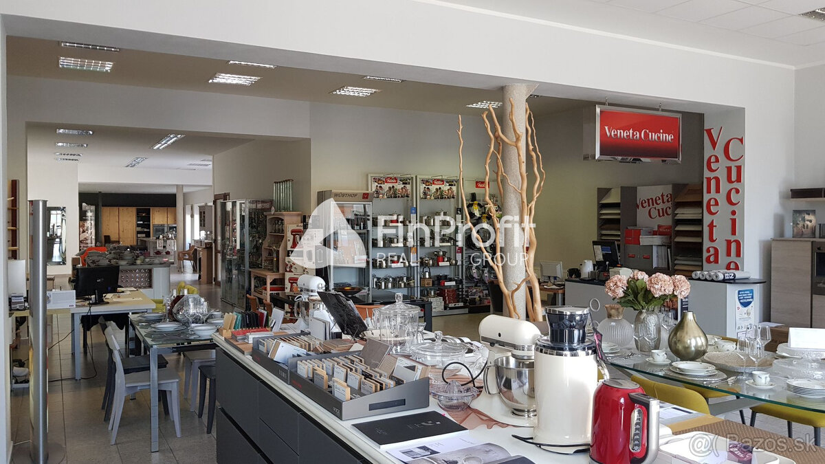 Predám polyfunkčný objekt Nitra vhodný na všetky činnosti. - 13