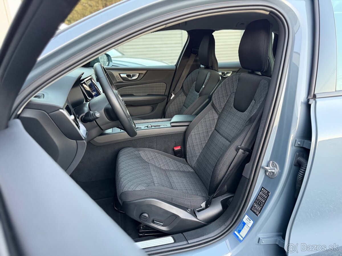 Volvo V60 B4 Core 145kw-MHEV- 06/2023 - 13
