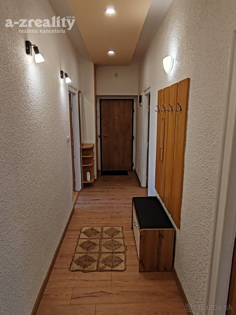 Zariadený veľký 2 izbový byt na prenájom v Komárne - 13