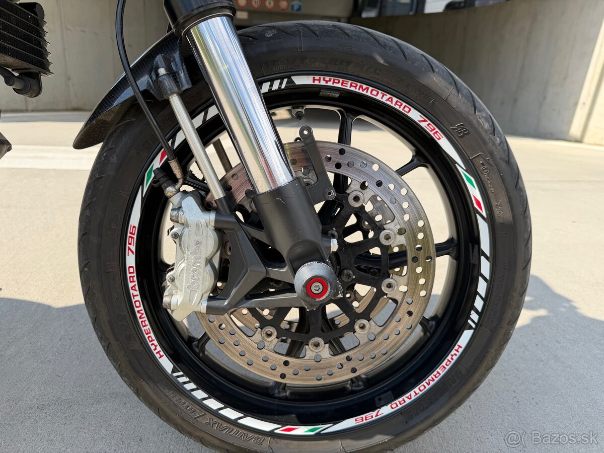 Ducati Hypermotard 796 - 13