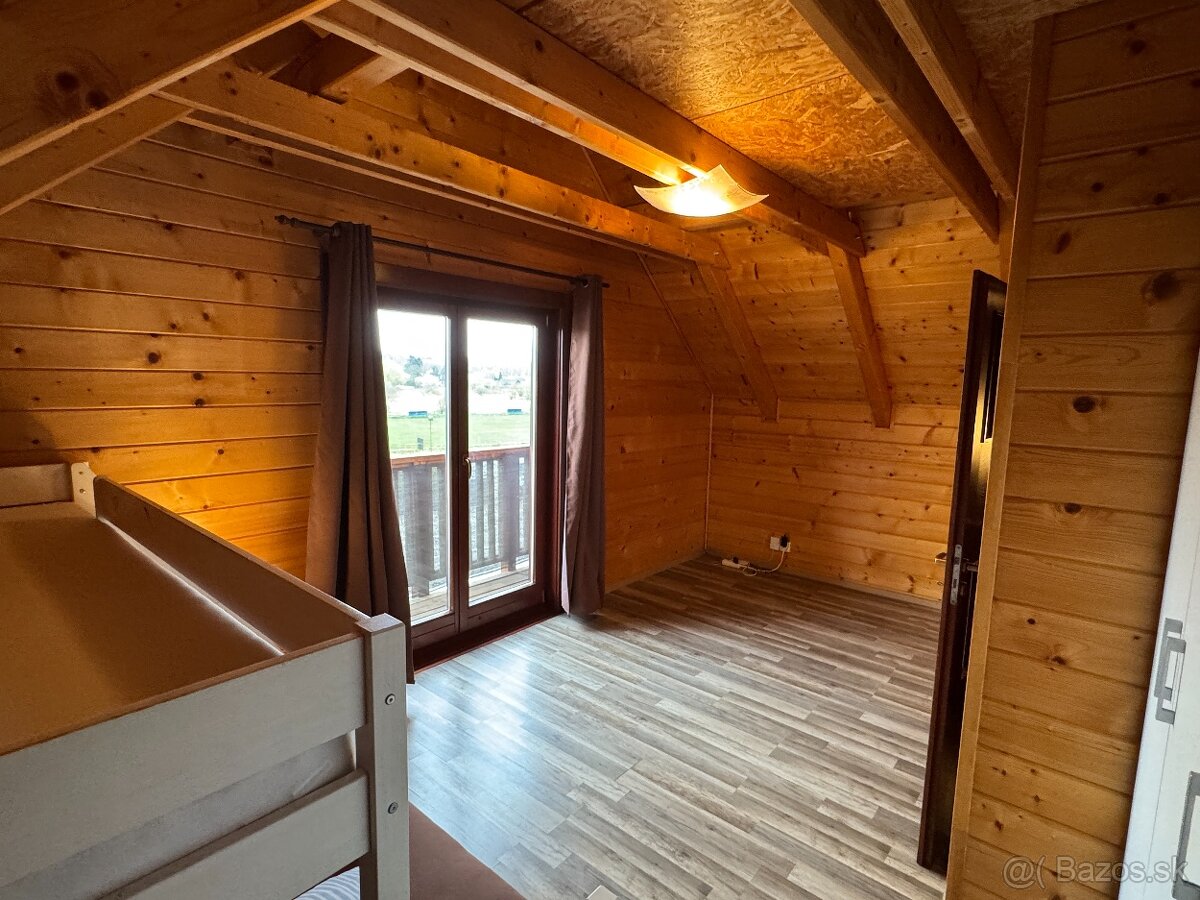 5 IZBOVÝ RODINNÝ DOM - 13