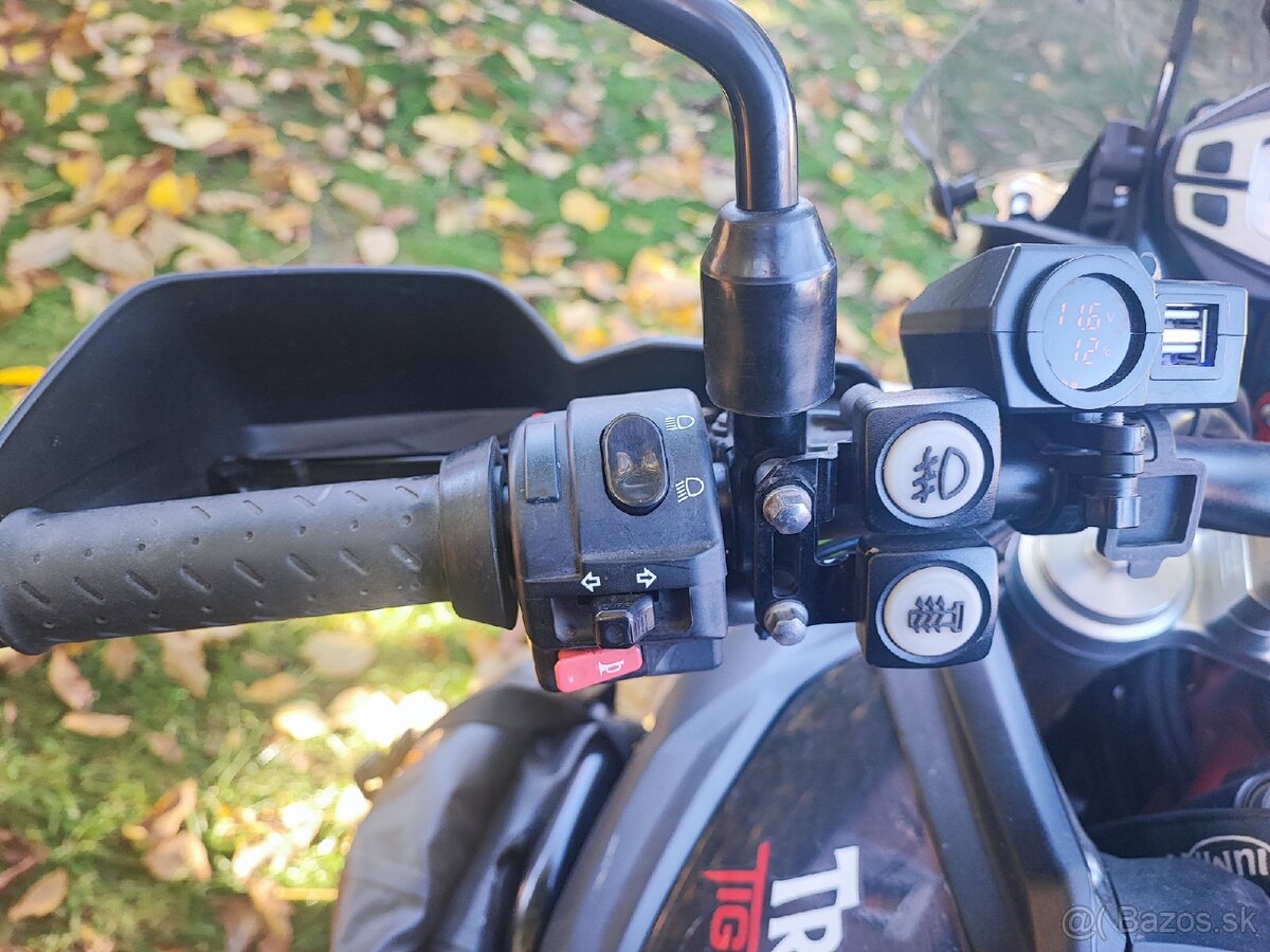 Triumph Tiger 800 XC special edition - 13