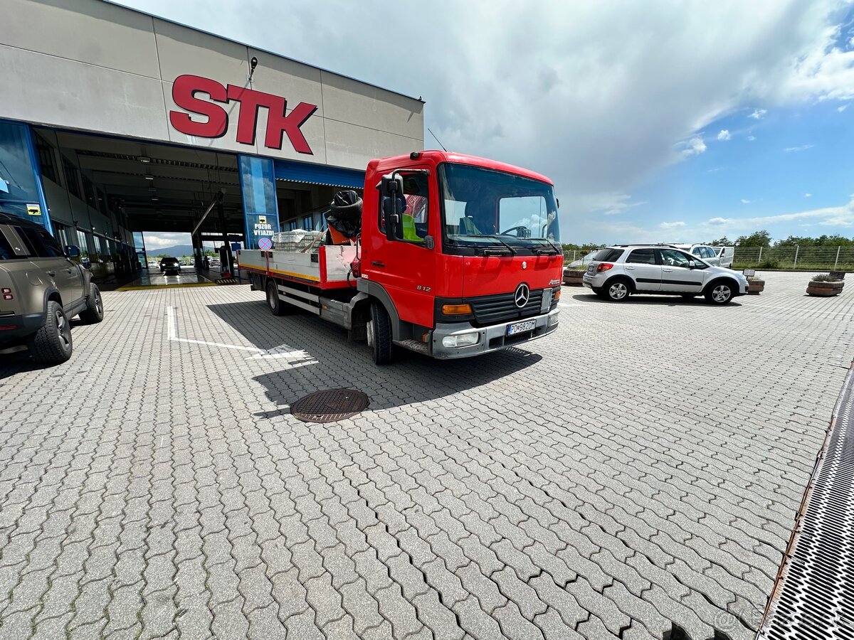 Predám Mercedes Atego s hydraulická ruka - 13