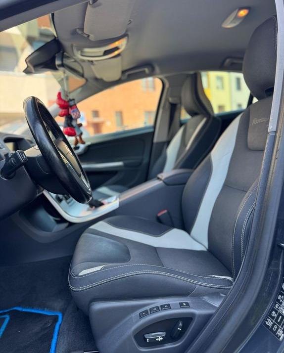 Volvo S60, 2.4D5 R-Design servis.historie - 13