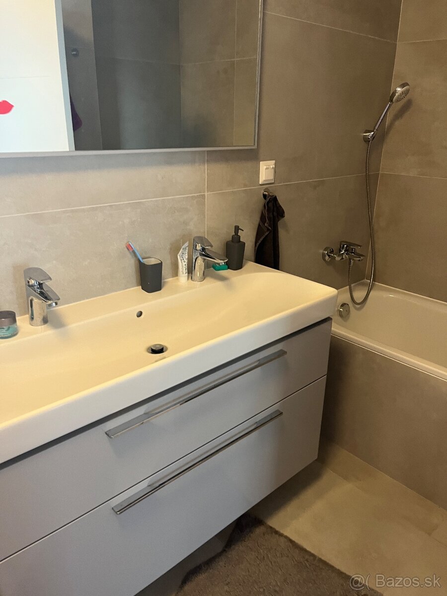 Na prenájom 4izbový mezonetový byt so záhradkou v Rovinke. - 13