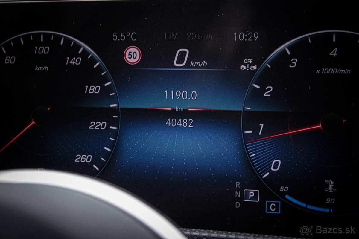 Mercedes-Benz CLA Shooting Brake SB 200 A/T, 120kW - 13