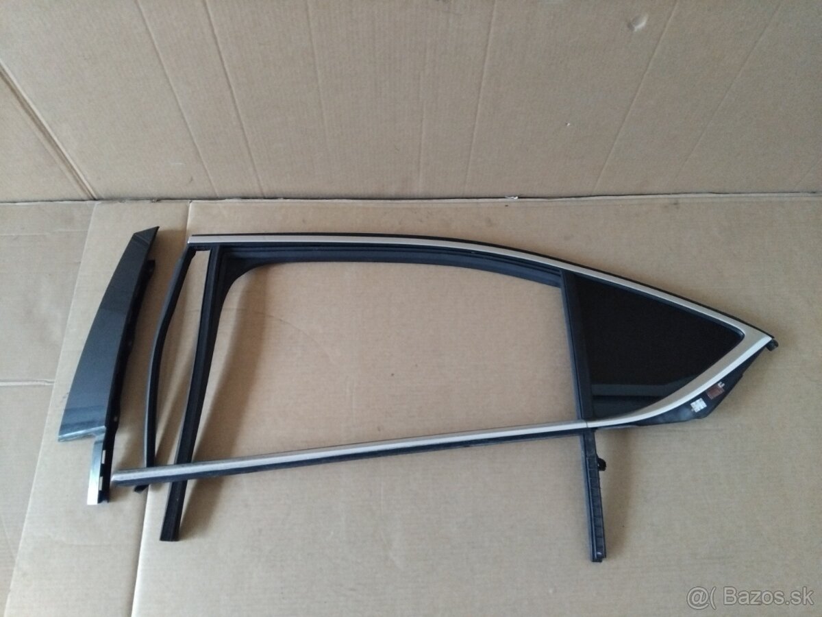 rozpredám dvere Superb 3 sedan - 13