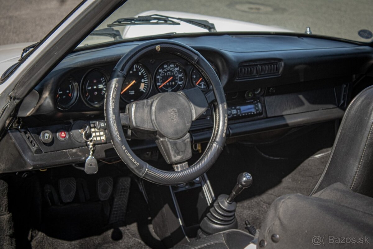 Porsche 911 Sport Carrera Cabrio - 13