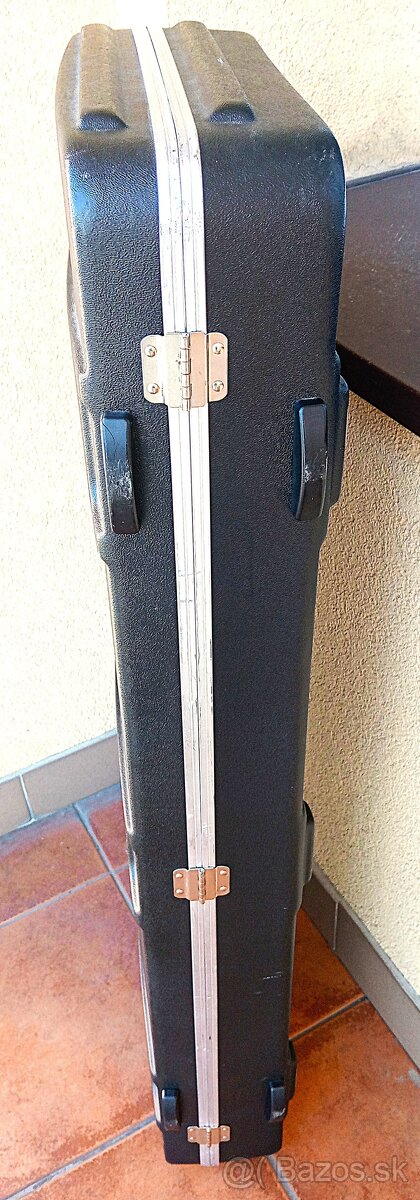 Predám gitarový kufor Fender Stratocaster - 13