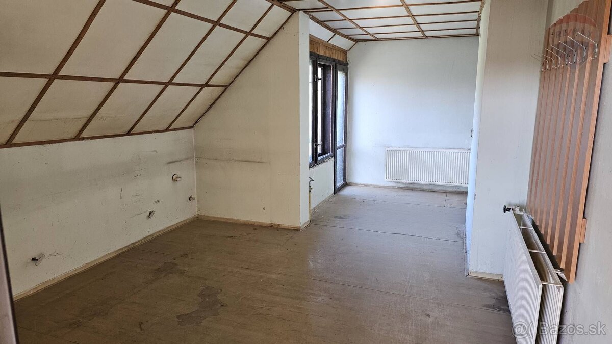 Výrobná hala s bývaním v obci Topoľnica. "REZERVOVANÉ" - 13
