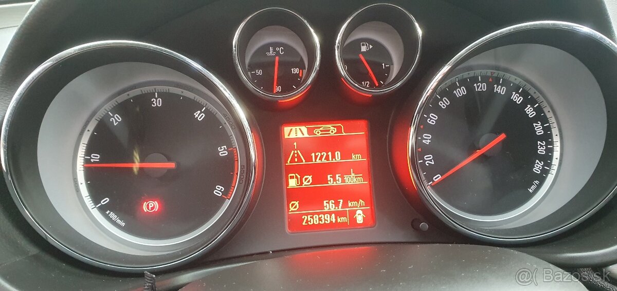 Opel Insignia 2.0CDTI 96kw - 13