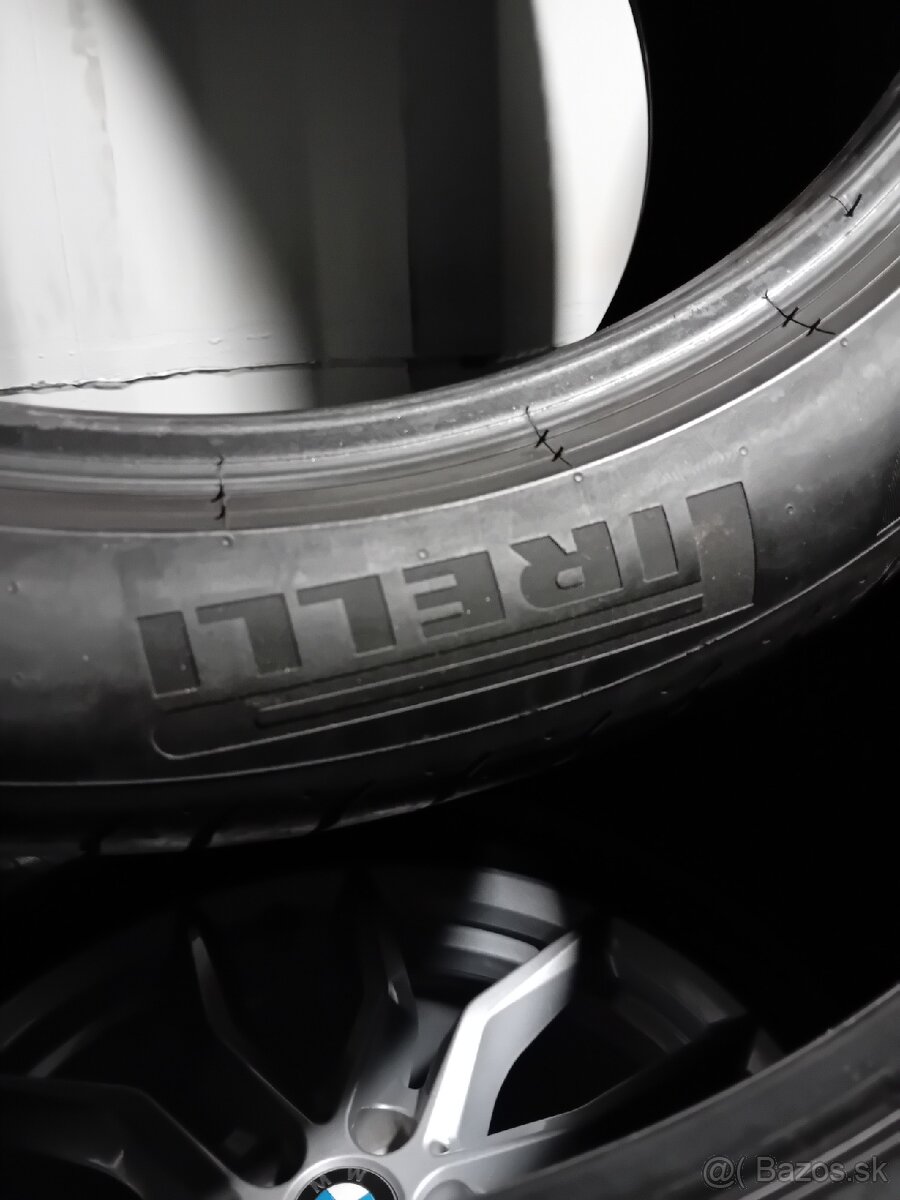 2x letné pneumatiky 315/35R21 Pirelli - 13