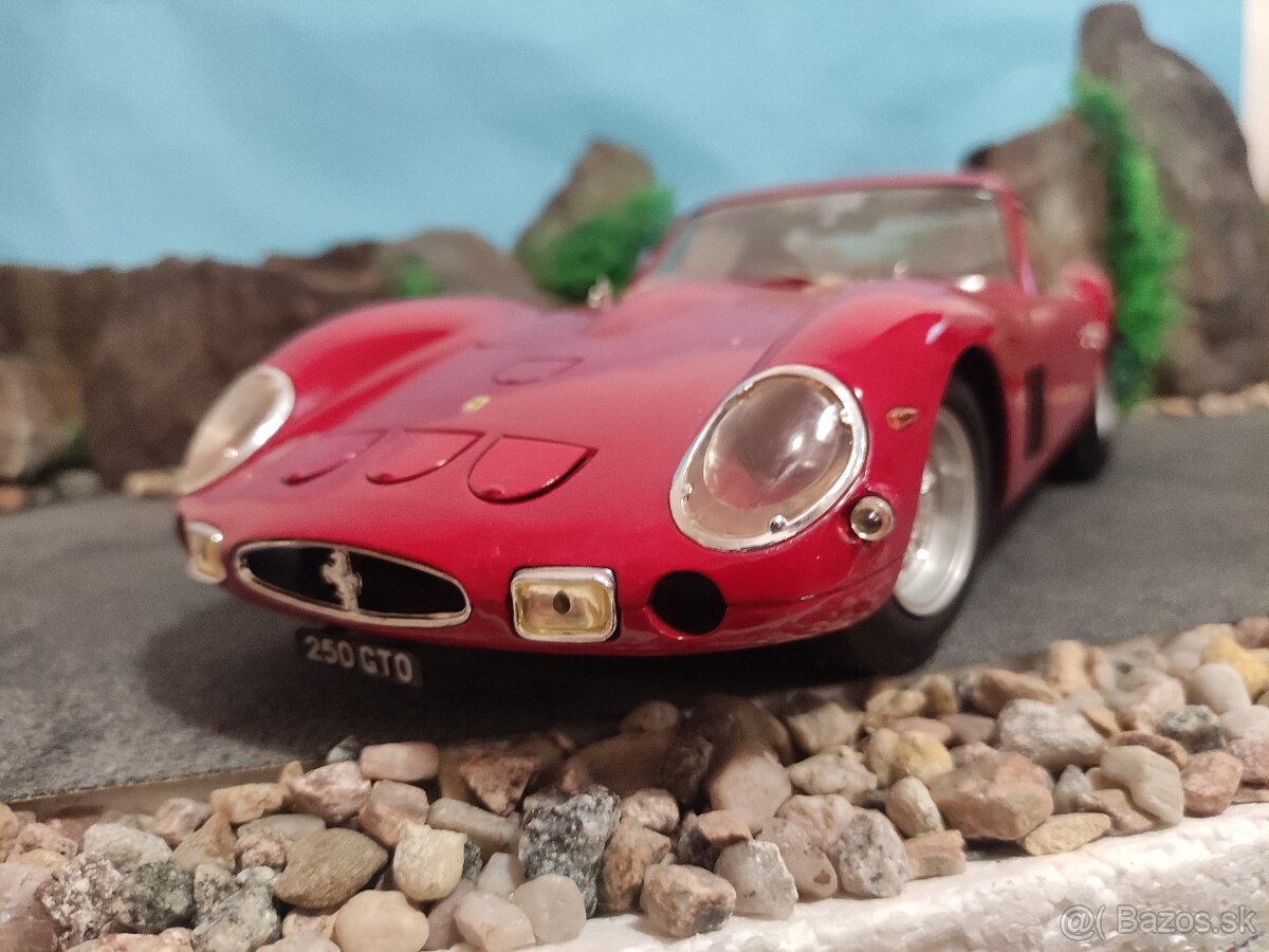 Prodám model 1:12 Ferrari 250GTO 1962 - 13