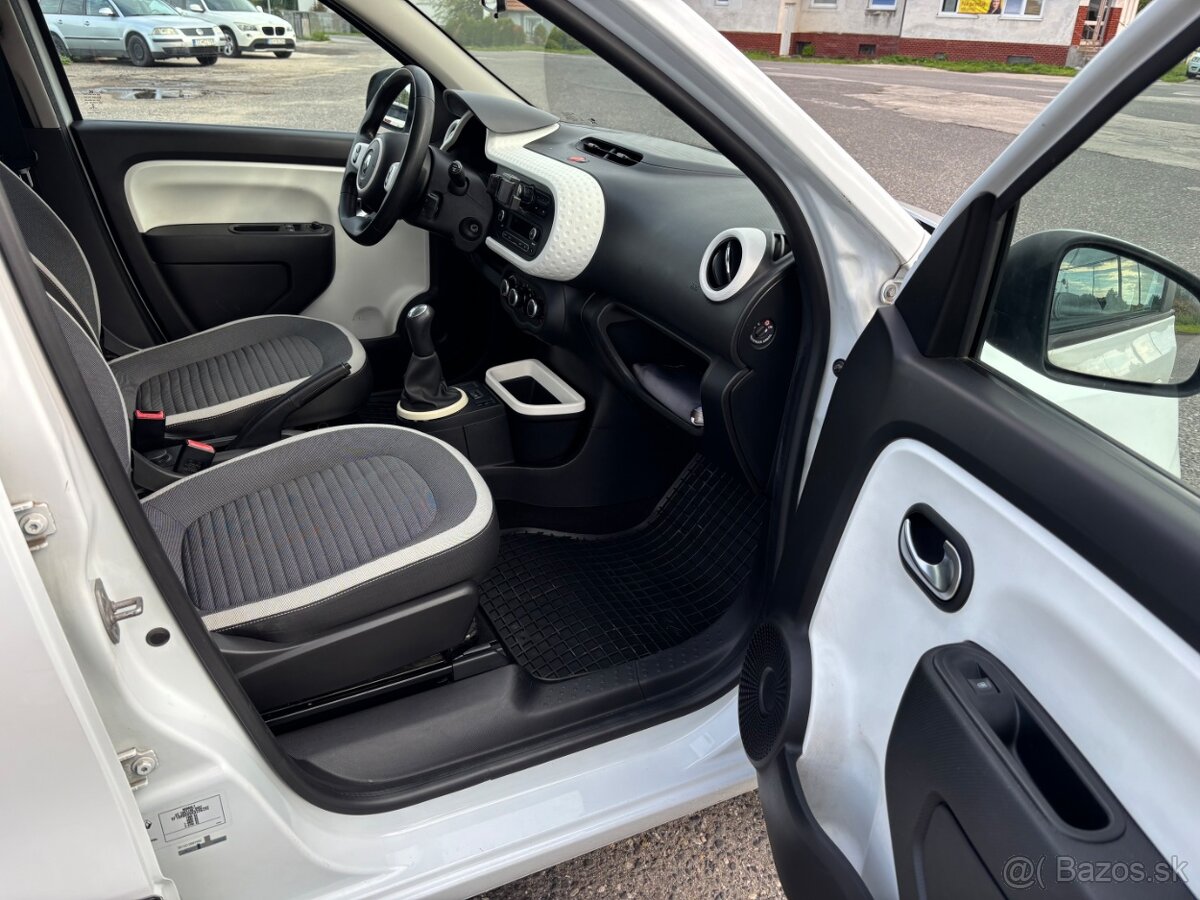 Renault Twingo 1.0sce - 13