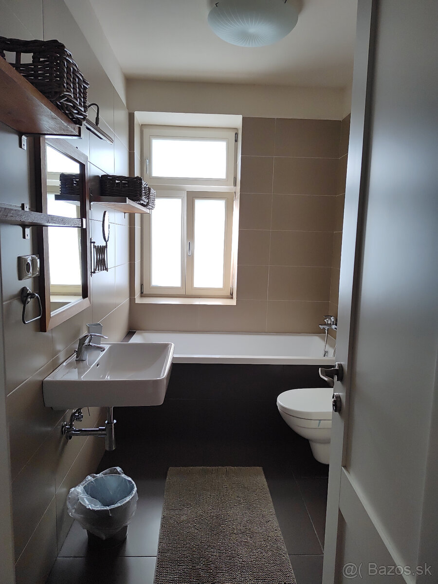 PRENÁJOM: 2 izbový byt, BA I - Staré mesto, Žabotova ulica - 13