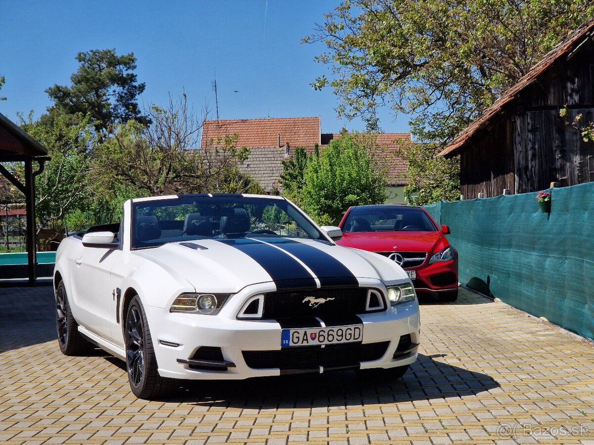 Mustang 2012 Convertible Facelift - 13