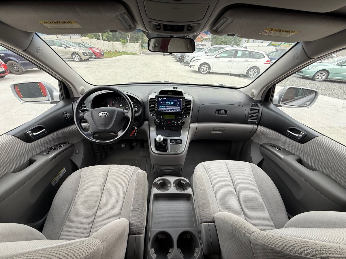 Kia Carnival 2.9 CRDi VGT EX 7-miestne - 13