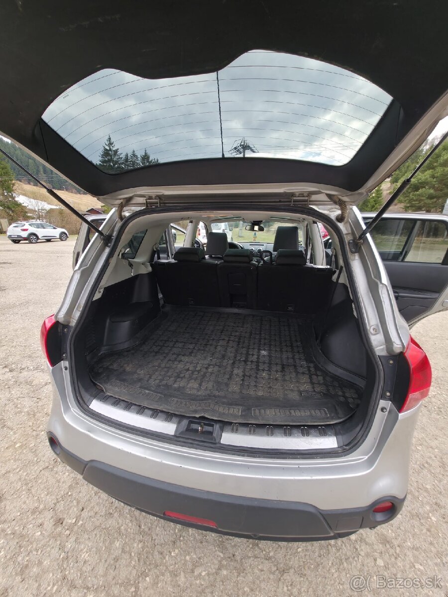 Predám Nissan Qashqai 4x4 - 13