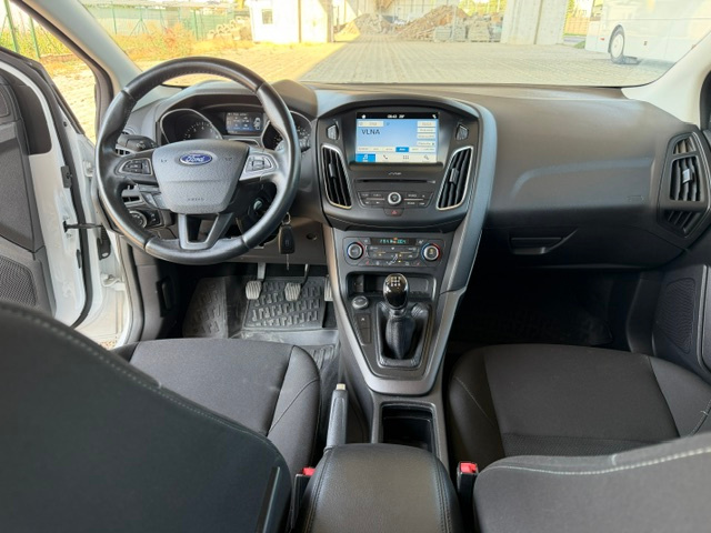 Ford Focus Kombi 1.0 EcoBoost Edition X - 13