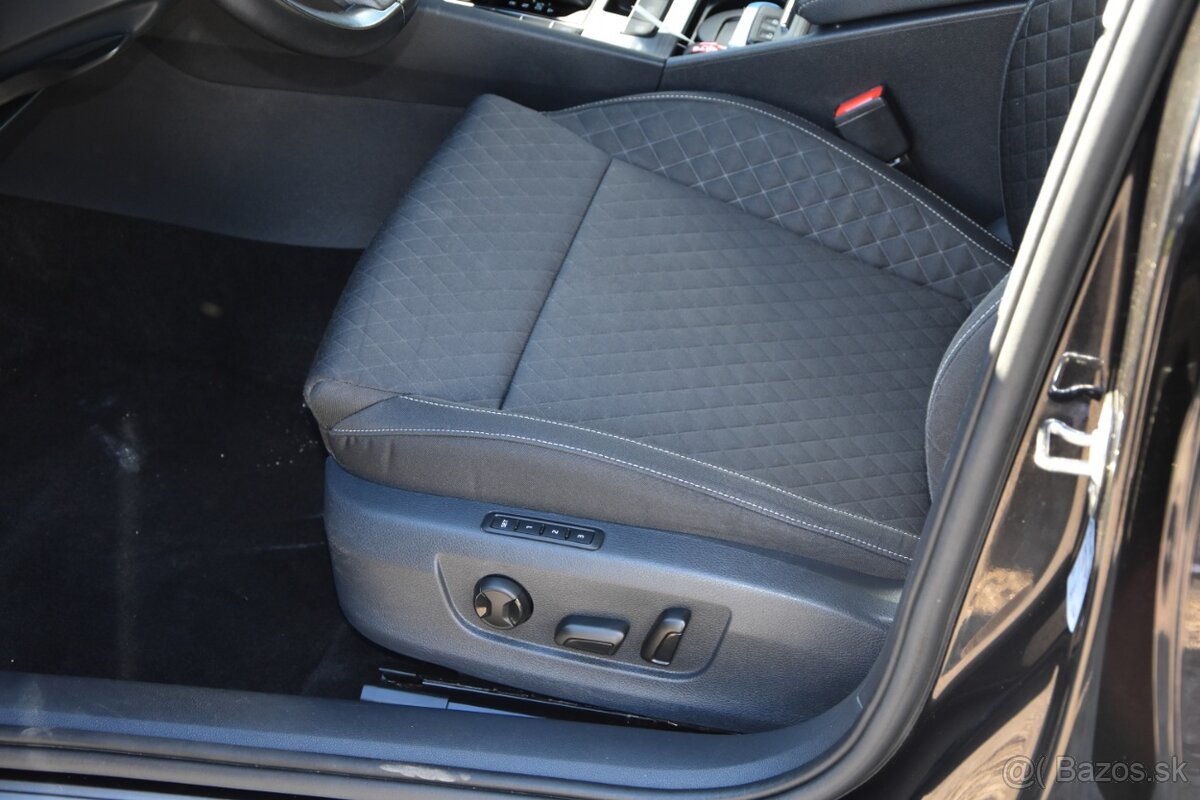 Škoda Superb Combi COMBI1.6TDI AT7 88KW - 13