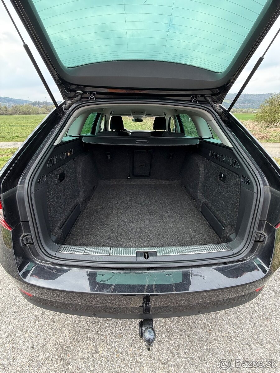 Škoda Superb TDI combi Možná výmena/leasing - 13