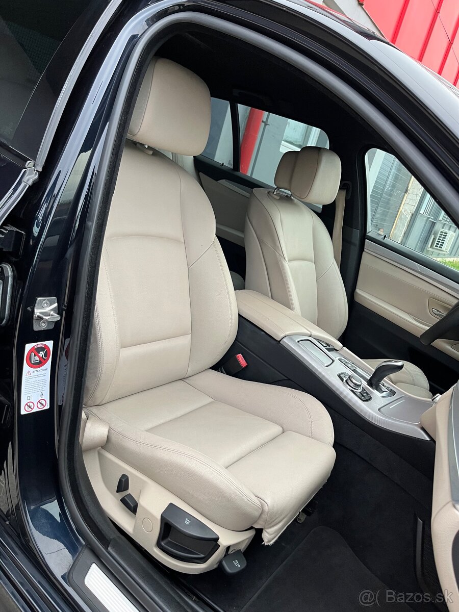 BMW Rad 5 F11 530D M-Packet = Navi, A/T, F1 Riadenie = - 13