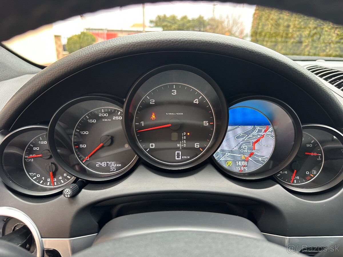 Porsche Cayenne S 3.0 Diesel 180 kW - 13