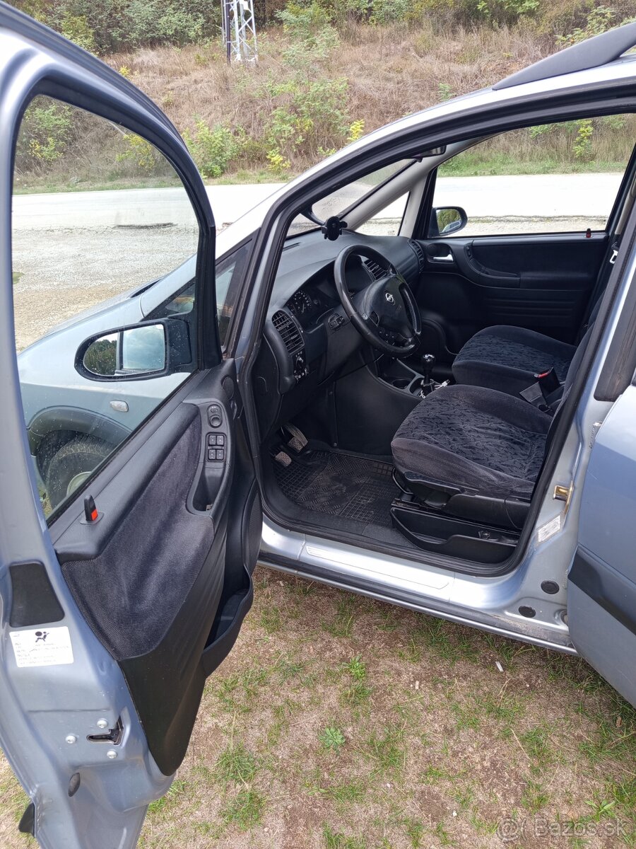 Opel Zafira A 1.8 16V - 13