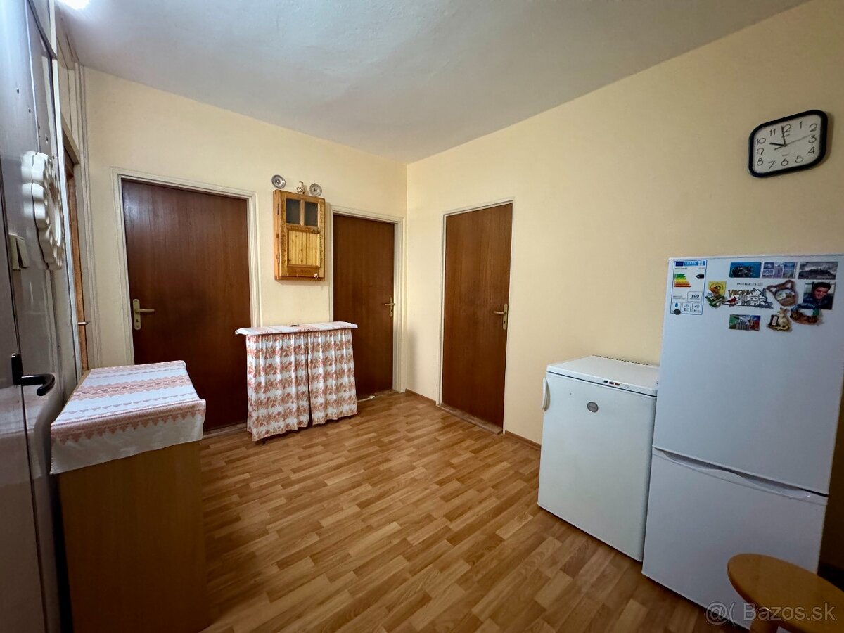Trojizbový byt - 13