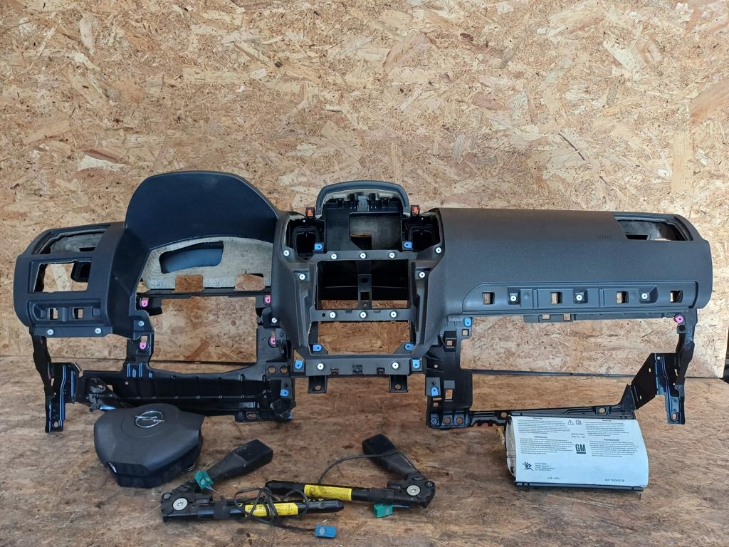 Opel Zafira B (2007-2015) náhradní díly - 13