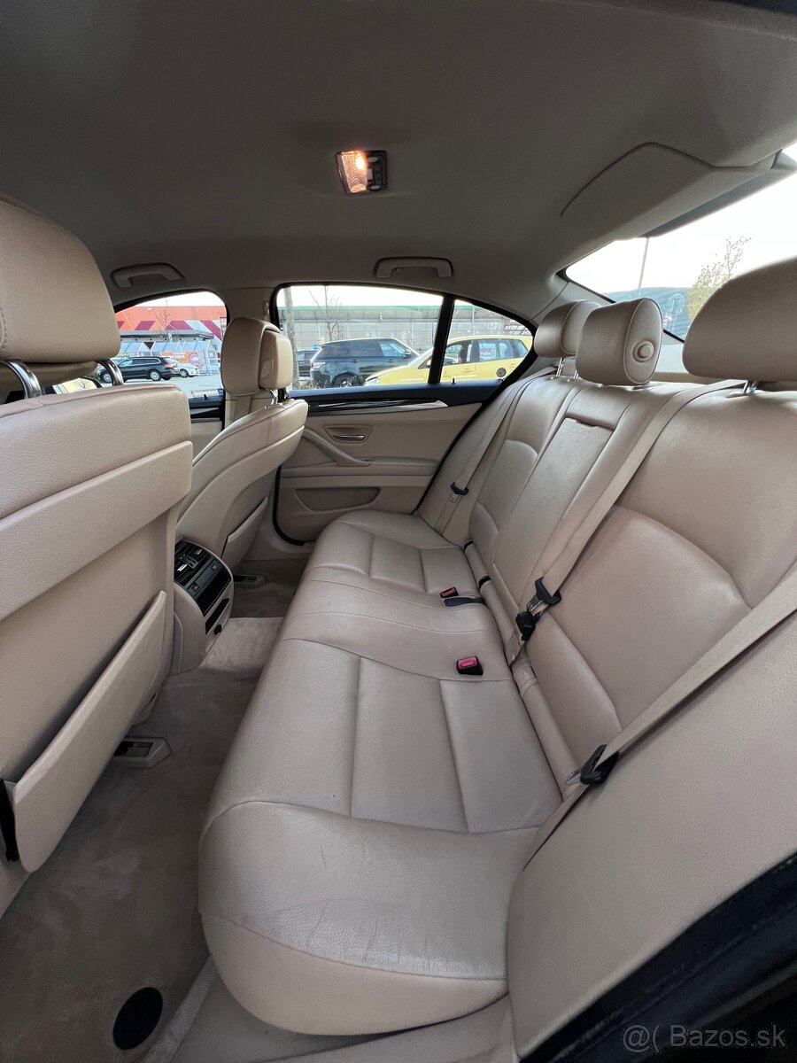 BMW 525d r.v. 2011 - 13