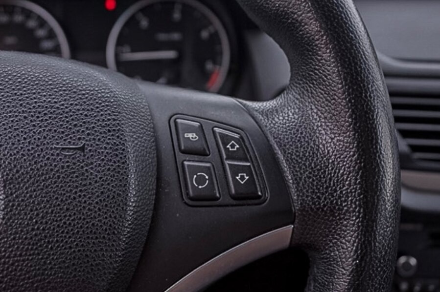 BMW X1 r.2010 , 110kw 4x4 - 13